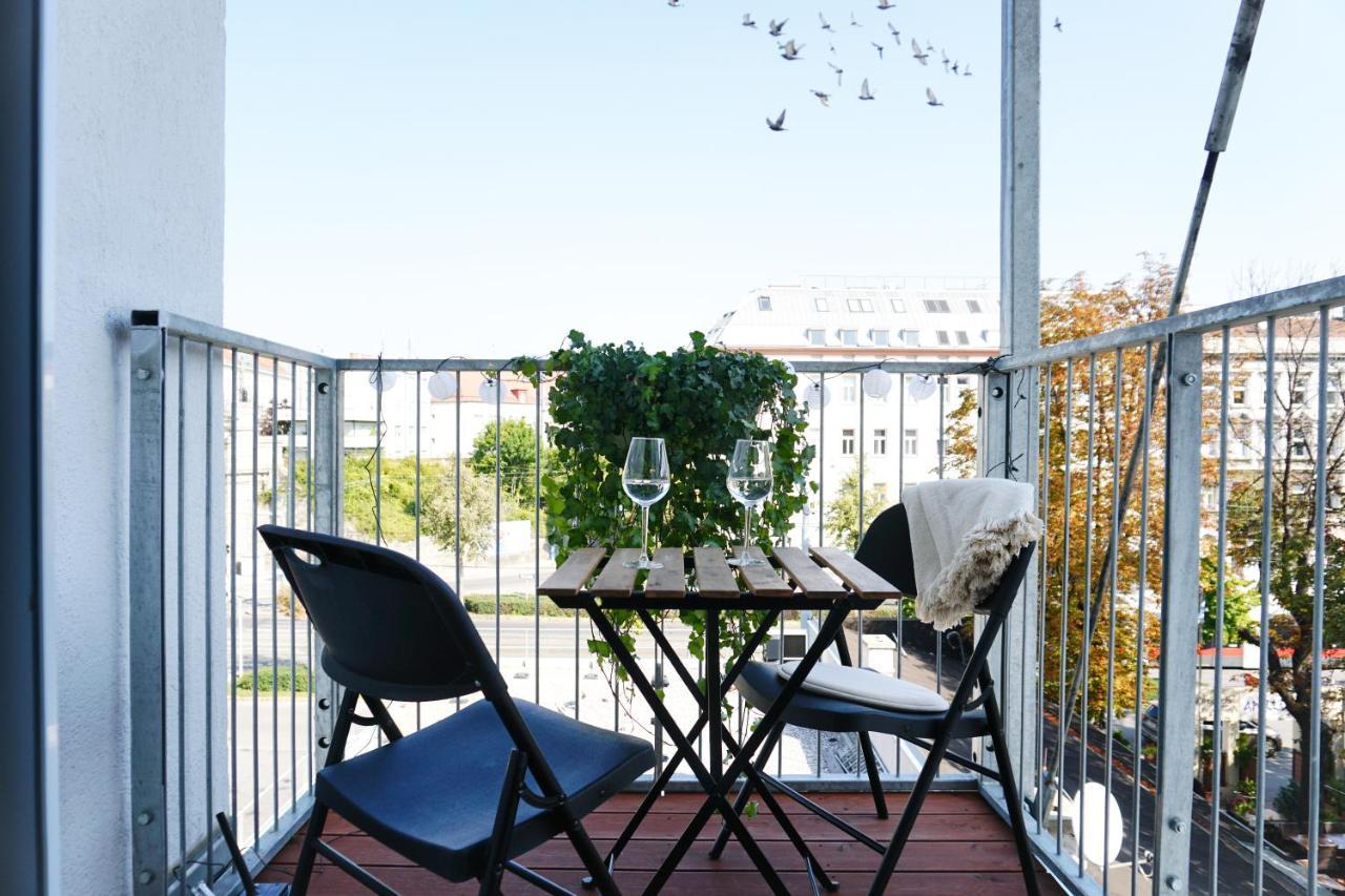 Large Apartments - Great For Groups - With Balcony Or Terrace Wien Ngoại thất bức ảnh
